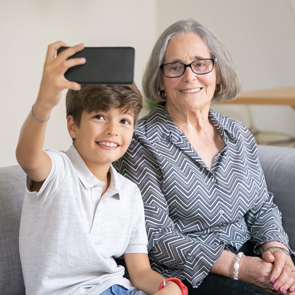 Beneficios de tener una buena relación con tus abuelos